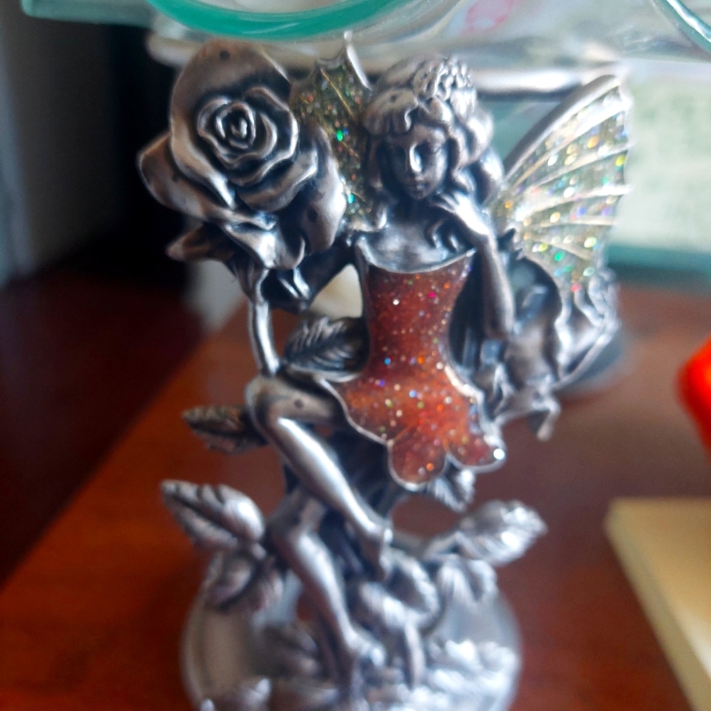 Fairy candel holder metal with glass bowl